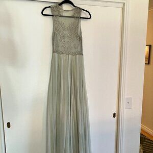 Kimchi Blue Light Sage Formal Maxi Dress Size 4